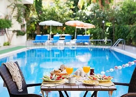 The S & 3* Alanya