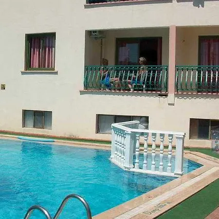 Hotel apartamentowy The S & 2*